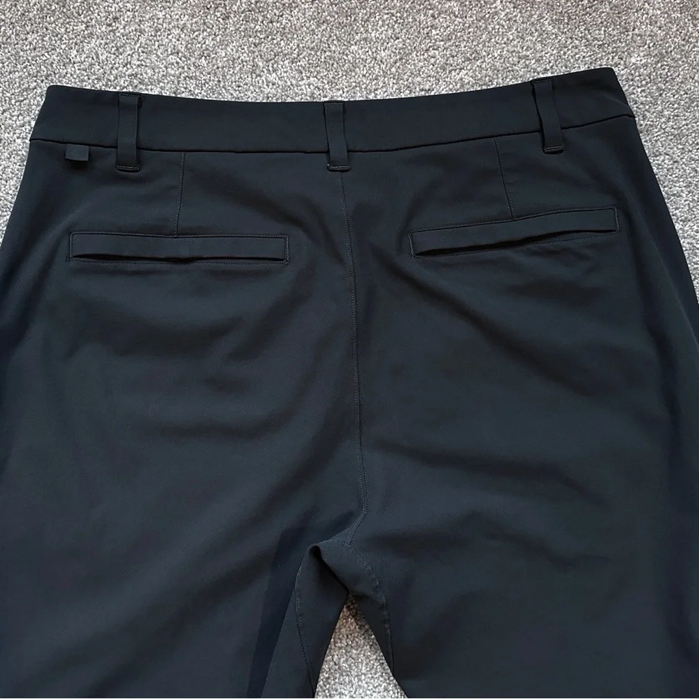 Like New Lululemon Athletica Commission Pant Classic 34”x32" Warpstreme - Picture 5 of 9